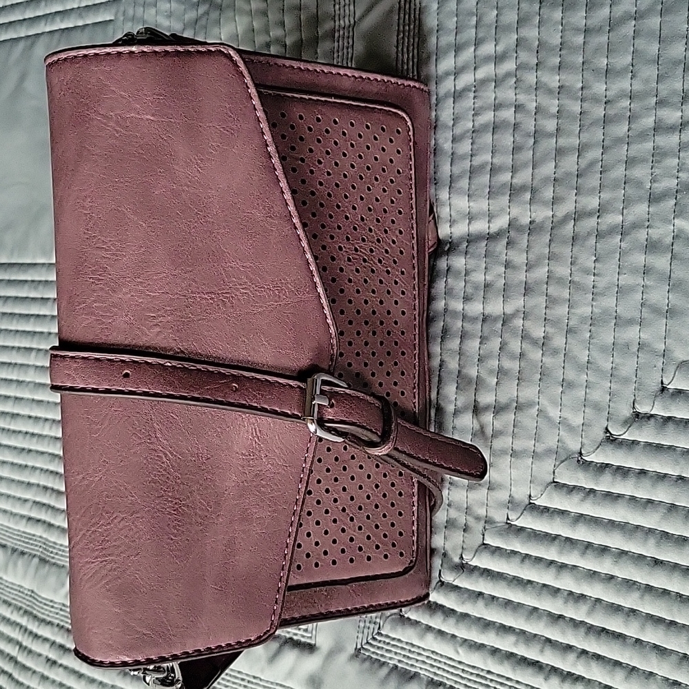 Leather crossbody bag